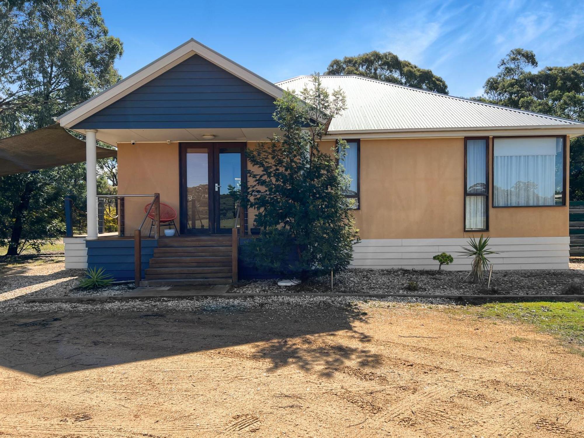 Aurora Cottages Bush Retreat Halls Gap Exterior photo