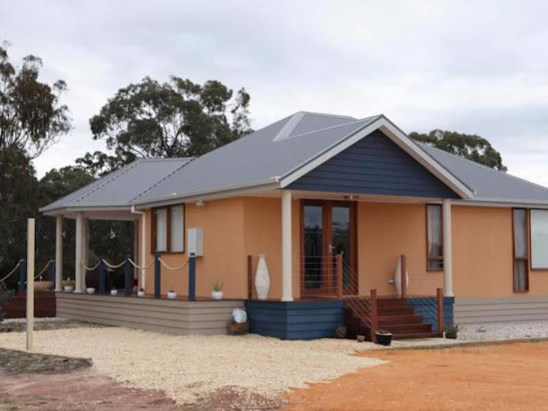 Aurora Cottages Bush Retreat Halls Gap Exterior photo